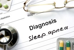 Paper that says “Diagnosis: Sleep apnea”