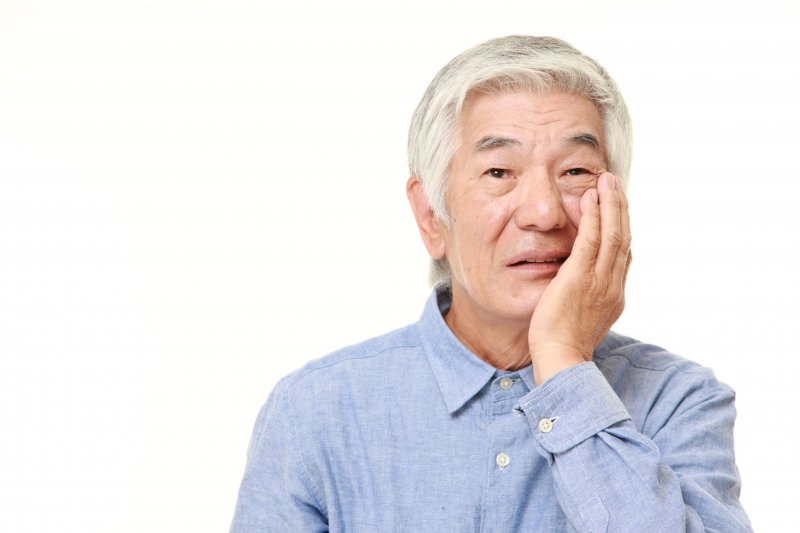 older man toothache needs emergency dentist in Stephens City